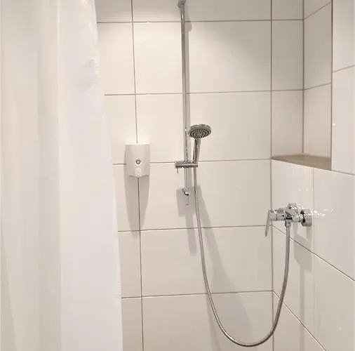 埃斯彭霍夫汽车旅馆 2*